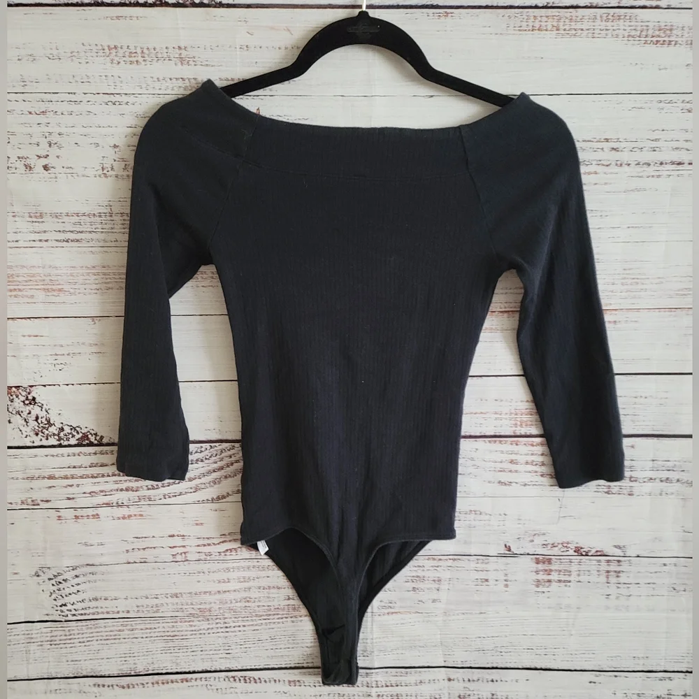 Free People Women's Black V Neck Bardot Ribbed Snap 3/4 Sleeve Bodysuit S